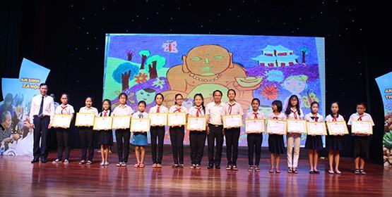 450 tác phẩm dự thi bảo vệ môi trường