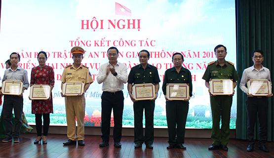 TP.HCM: Nỗ lực đảm bảo TT ATGT năm 2018