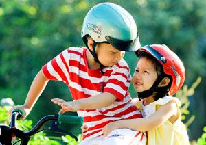 Khi cha mẹ quên “bảo vệ” con