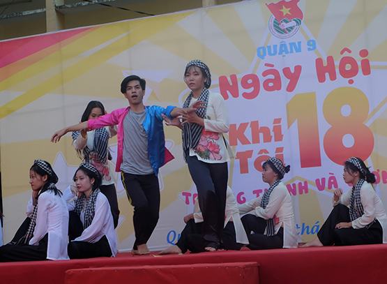 Trưởng thành và vươn xa