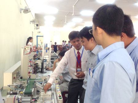 Ứng dụng công nghệ tự động hóa để nâng chất đào tạo nghề