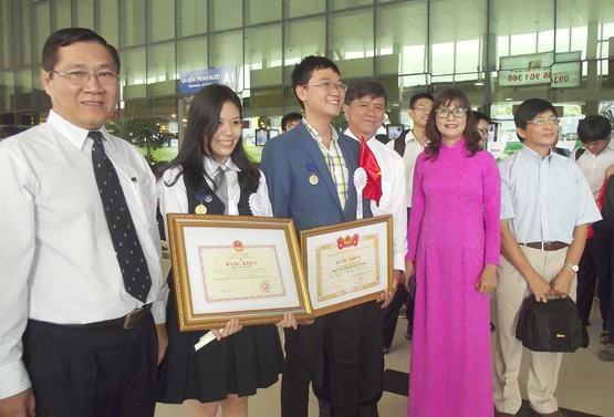 TP.HCM: Đón đoàn HS đạt giải cao cuộc thi Intel ISEF vừa trở về