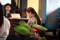 Khởi tố má mì cầm đầu đường dây người mẫu bán dâm 