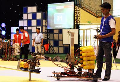 Khởi tranh cuộc thi sáng tạo Robot Việt Nam 2014 khu vực miền Nam