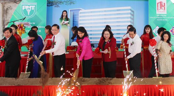 ĐH Y khoa Phạm Ngọc Thạch: Khởi công xây dựng tòa nhà 12 tầng