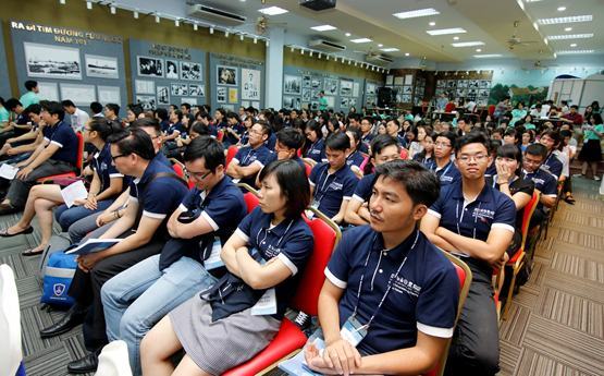 Sinh viên được đào tạo chương trình doanh nhân toàn cầu