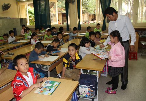 Không dám lấy vợ vì lương thấp