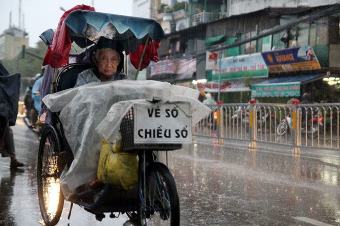 Không được bán vé số trái tỉnh: đúng không? 