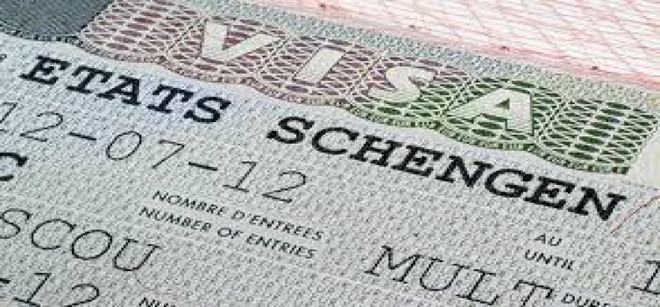 Không thay đổi quy trình xét cấp visa Schengen cho công dân Việt Nam