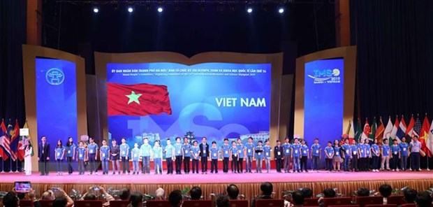 Khong thi chon doi tuyen quoc gia du Olympic khu vuc va quoc te 2020 hinh anh 1