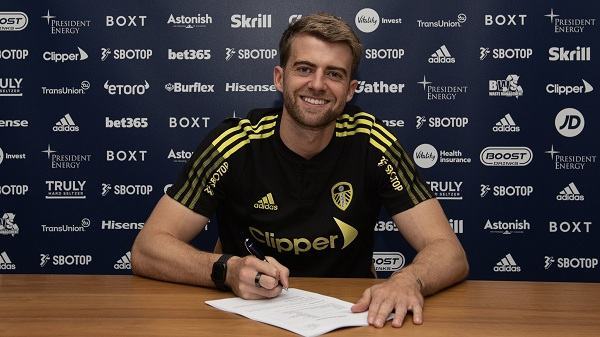 Khước từ Tottenham, Bamford gia hạn với Leeds