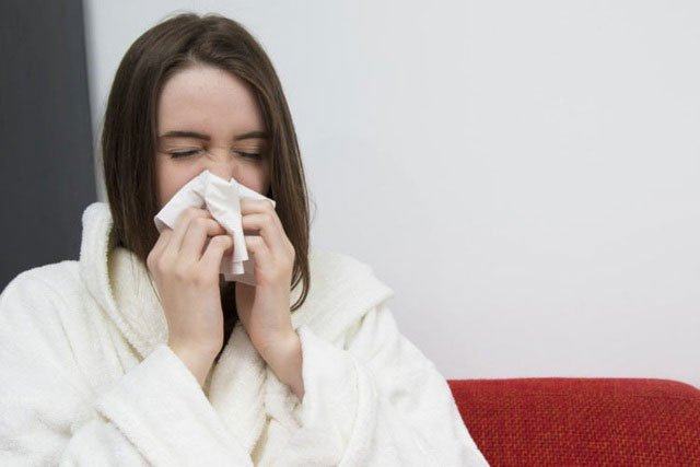 Khụt khịt, hắt hơi và ho – Làm sao phân biệt đó là dị ứng hay nhiễm virus?