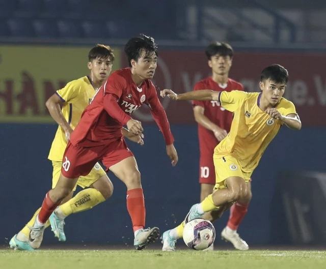 Kịch tính: Hà Nội vô địch giải bóng đá U19 quốc gia 2024