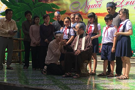 Học hỏi nhân cách cao cả của Bác Hồ