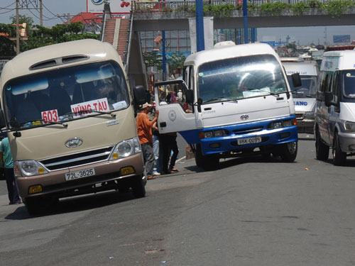 Kiểm tra điểm nóng xe dù, bến cóc