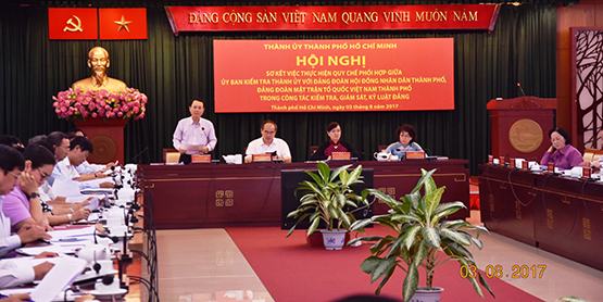 Kiểm tra, giám sát để ngăn chặn cán bộ biến chất