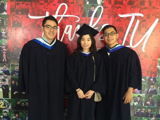 Ký hợp đồng với trường, nghiên cứu sinh được miễn học phí và bố trí chỗ ở