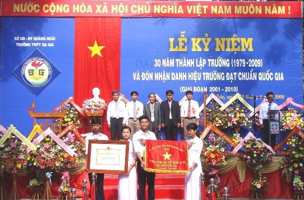 Kỷ niệm 30 năm thành lập trường THPT Ba Gia – Quảng Ngãi