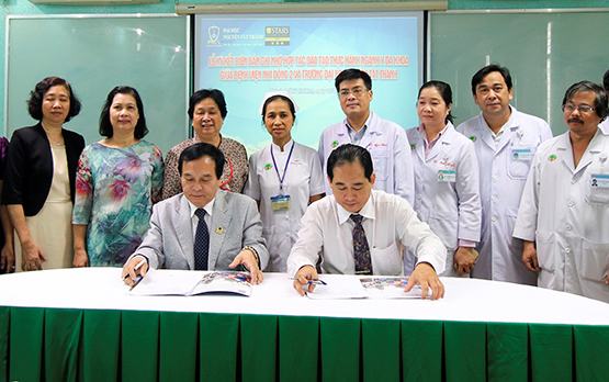 ĐH Nguyễn Tất Thành hợp tác đào tạo với 2 bệnh viện