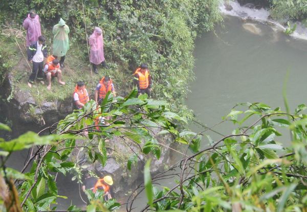 Lâm Đồng: Tìm thấy thi thể du khách mất tích ở thác Đam Bri