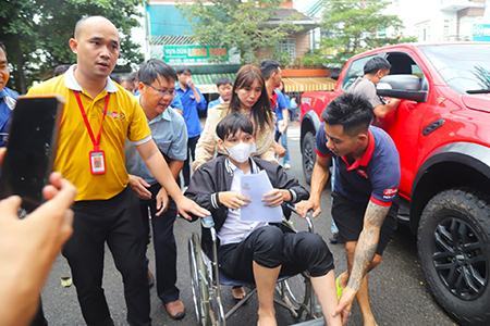 Lâm Đồng: 2 thí sinh bị tại nạn giao thông được hỗ trợ để hoàn thành kỳ thi tốt nghiệp THPT