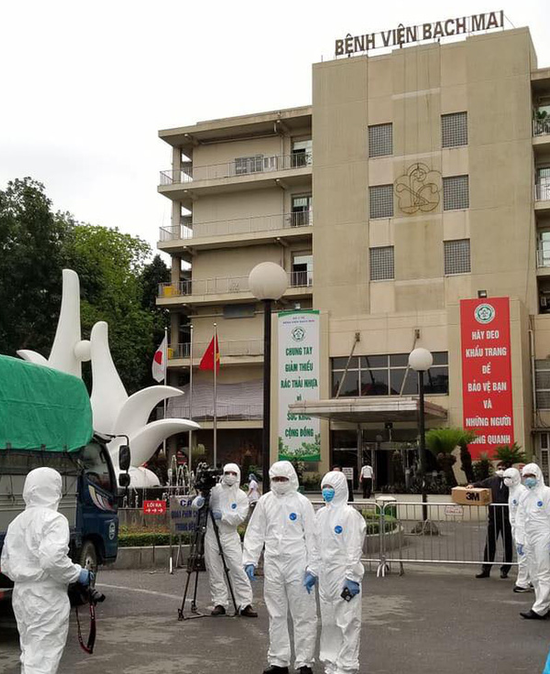 Lam phim tai lieu ve no luc chung tay day lui dich COVID-19 o Viet Nam hinh anh 1