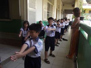 Làm “sống dậy” âm nhạc dân tộc ở trường tiểu học