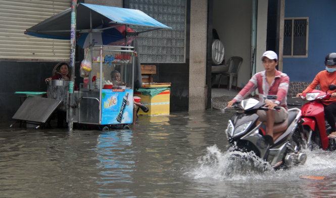 Làm trạm bơm chống ngập đường Kinh Dương Vương 76 tỉ đồng 