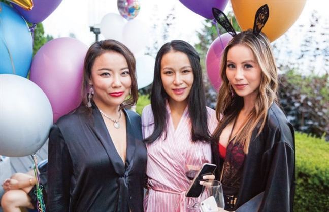 Lan song dan Trung Quoc o at den Canada