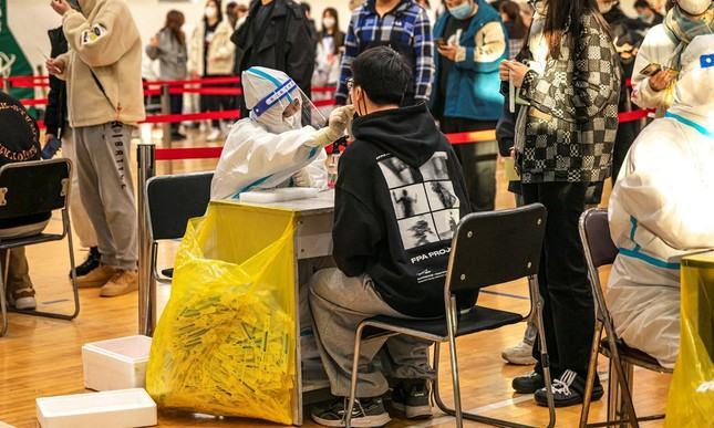 Làn sóng Omicron lan rộng ở Trung Quốc ảnh 1