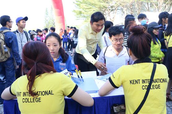 Kent Việt Nam tham gia tư vấn mùa thi 2017