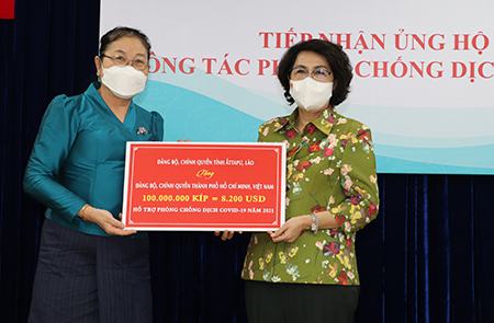 Ủng hộ kinh phí phòng, chống dịch Covid-19