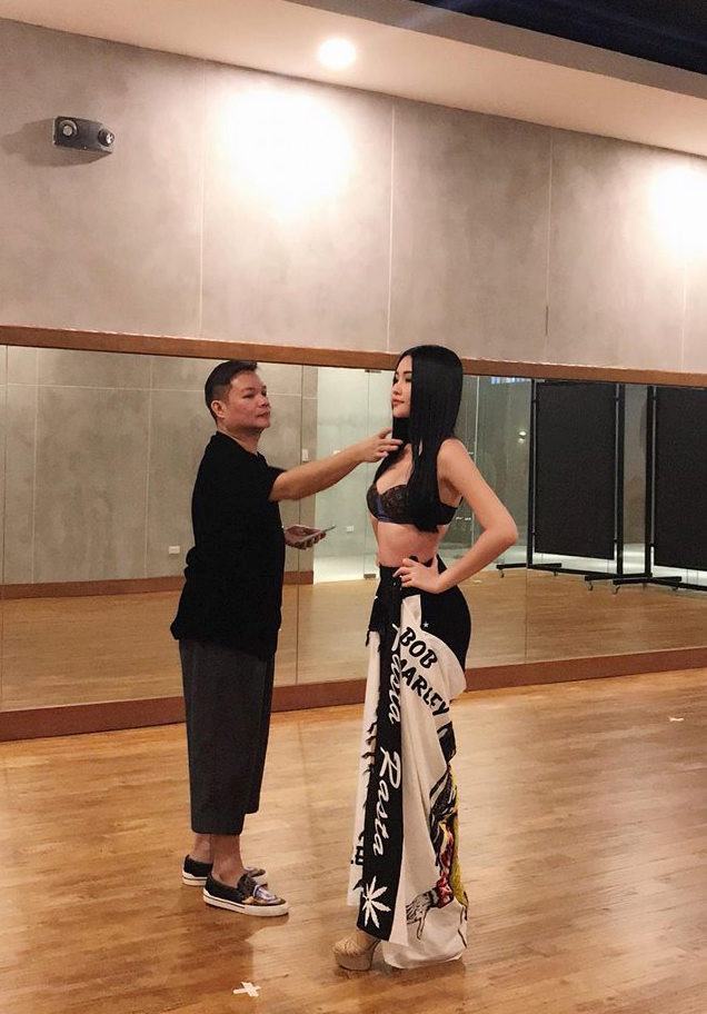 Lê Âu Ngân Anh bị chỉ trích vì màn giới thiệu dở tệ tại Miss Intercontinental 2018 - ảnh 2