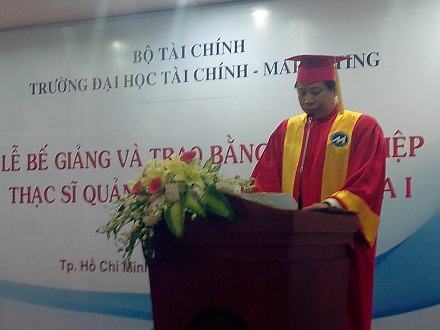 Lễ bế giảng và trao bằng Thạc sĩ Quản trị kinh doanh Khóa 1 – Trường Đại học Tài Chính – Marketing