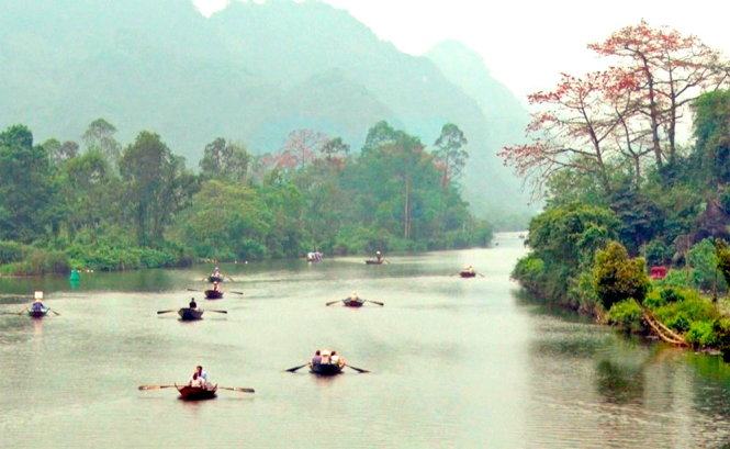 Lễ hội chùa Hương cam kết loại bỏ vòi tiền bồi dưỡng của khách 