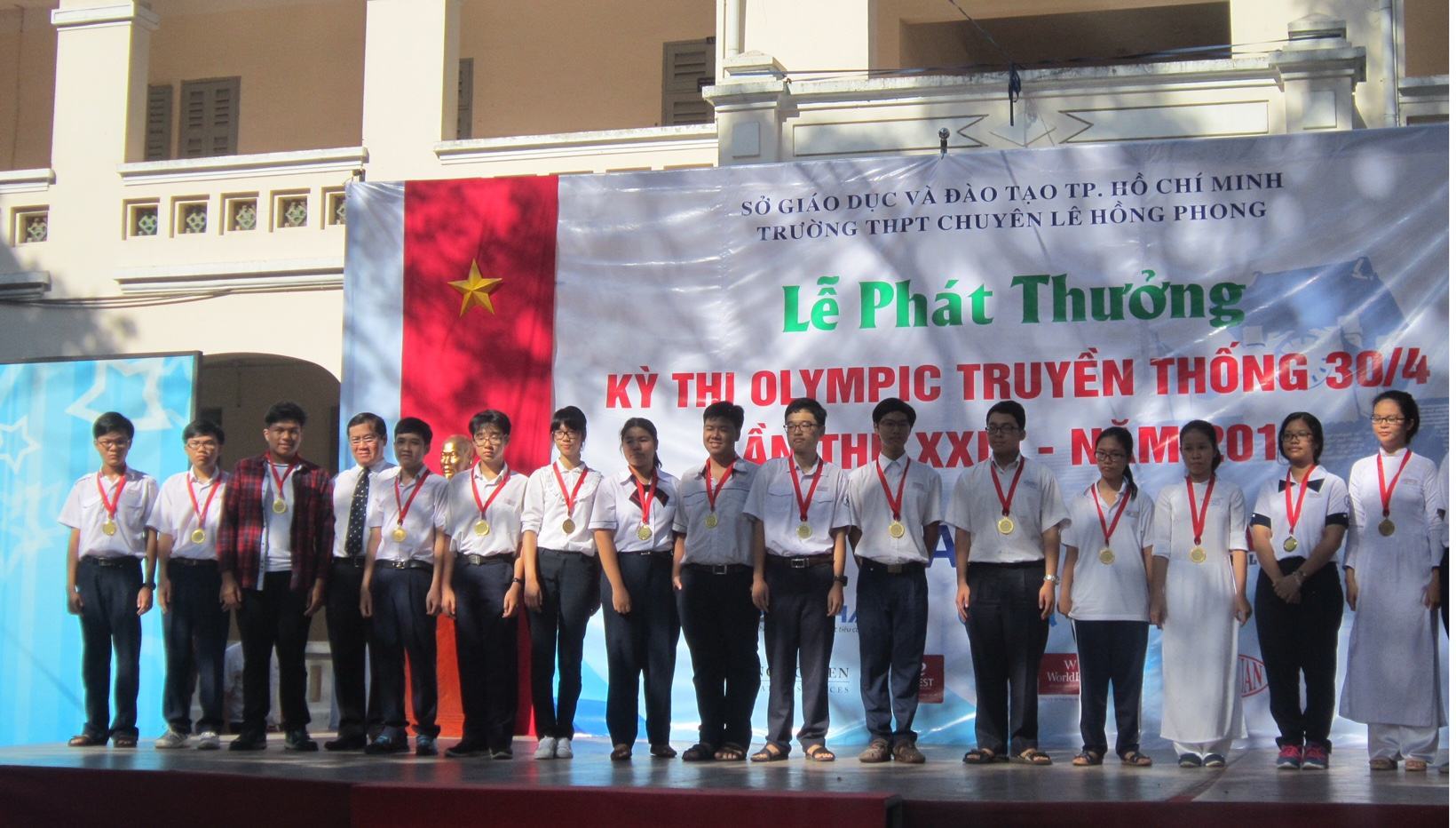 Kỳ thi Olympic truyền thống 30/4 lần thứ 23 năm 2017: Đoàn TP.HCM dẫn đầu với 303 huy chương