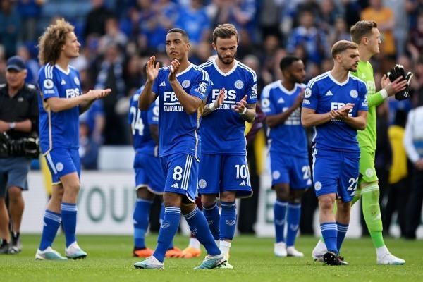 Leicester “chảy máu lực lượng” sau khi rớt hạng