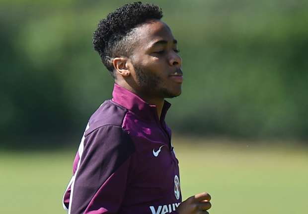 Liverpool lấy tiền ở đâu để mua sắm?