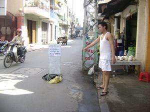 “Lỗ đen” trên đường