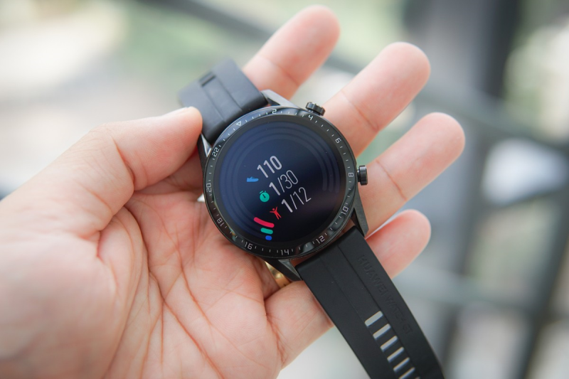 Loạt smartwatch giá chưa đến 6 triệu đồng tại Việt Nam