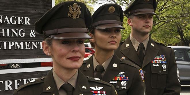 Lục quân Mỹ quay lại quân phục thời huy hoàng Thế chiến 2