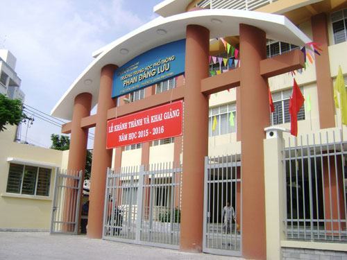 THPT Phan Đăng Lưu, Q.Bình Thạnh: Ngôi trường khang trang bước vào năm học mới