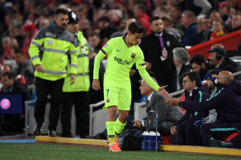 Lý do Barca cần bán gấp Coutinho