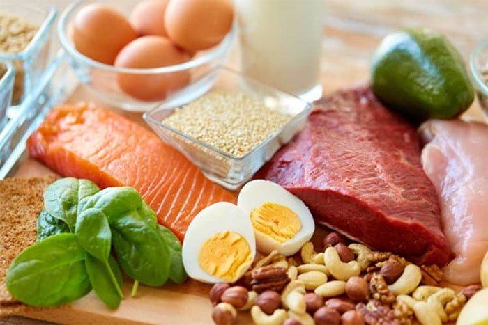 bữa sáng giàu protein, nó sẽ tạo ra cảm giác no lâu