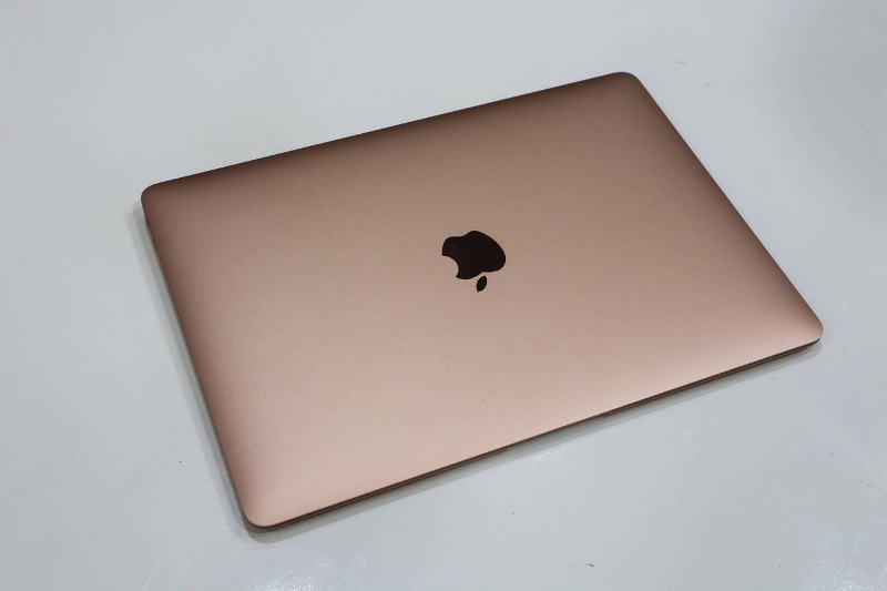 MacBook Air 2018 về Việt Nam giá hơn 37 triệu đồng