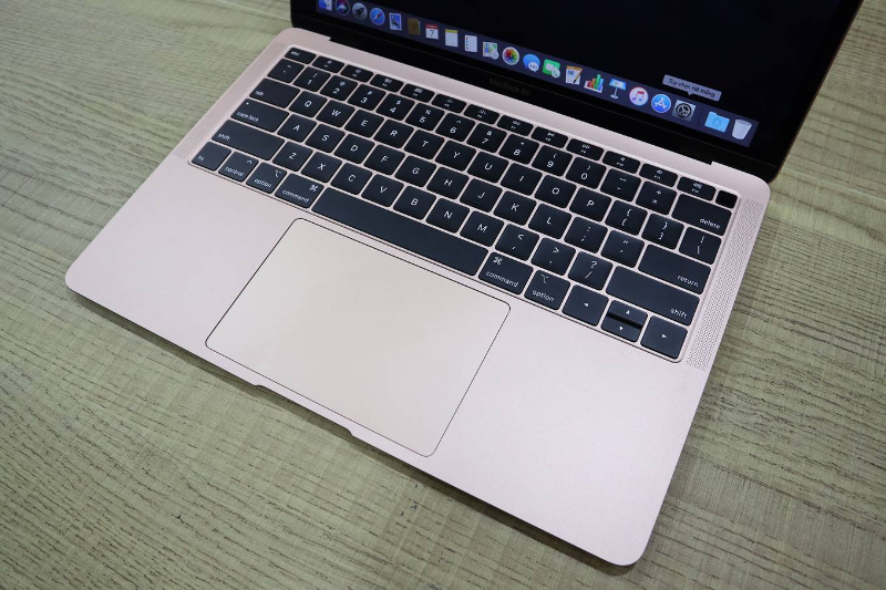 MacBook Air 2018 về Việt Nam giá hơn 37 triệu đồng