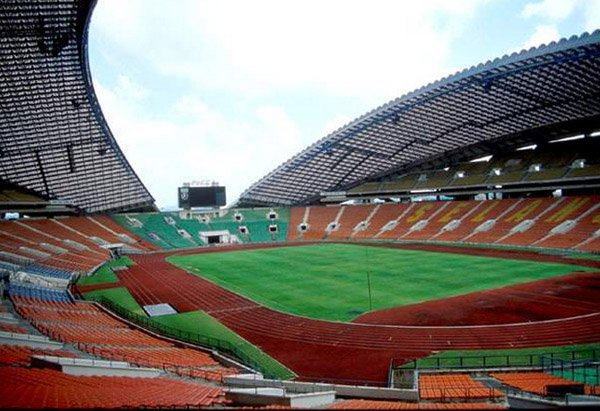 Malaysia bất ngờ đổi sân tiếp ĐTVN