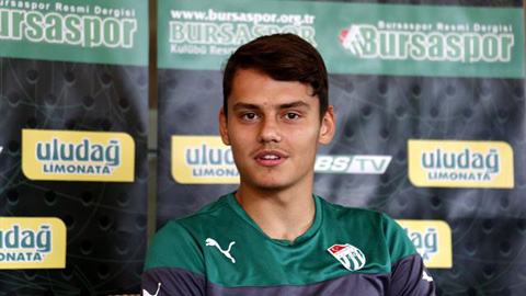 Enes Unal đã thuộc về Man xanh