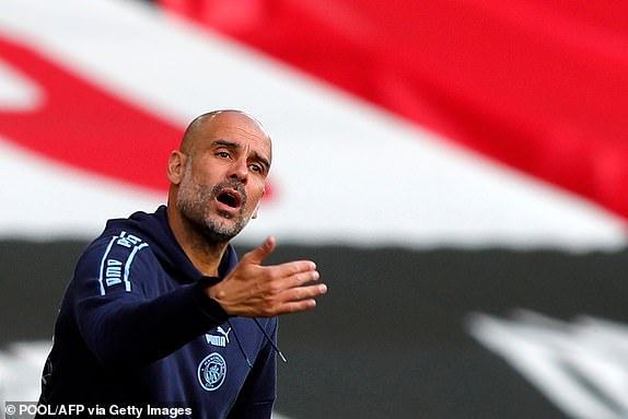 Man City thua liền 3 trận sân khách: Lần đầu của Pep