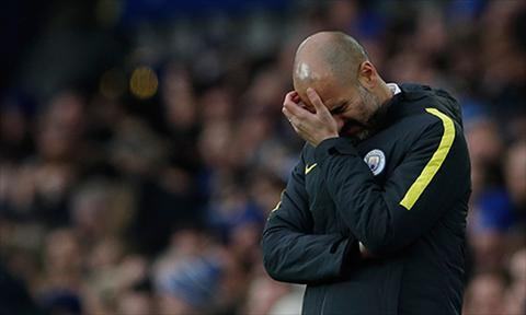 Man City thua thê thảm, HLV Guardiola lập kỷ lục đáng quên